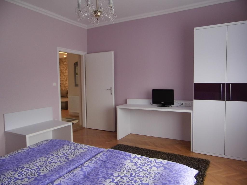 Alfa Apartman Sárvár الغرفة الصورة